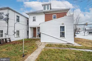 819 York St, Hanover, PA 17331 - Photo 10