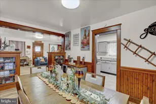 939 Wayne Ave, York, PA 17403 - Photo 6