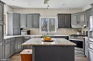 210 Kelly Ln, York, PA 17406 - Photo 14