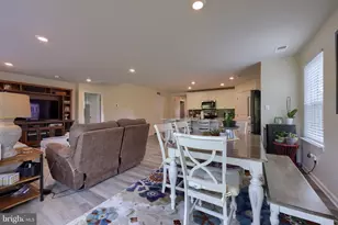 2011 Paperback Wy, York, PA 17408 - Photo 16