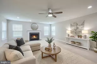 735 Clydesdale Dr, York, PA 17402 - Photo 24