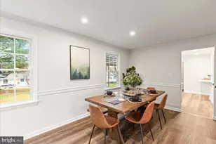 2421 Carllyn Dr, York, PA 17403 - Photo 8