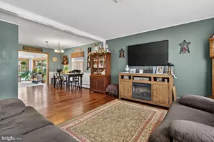 165 April Ln, Dallastown, PA 17313 - Photo 8