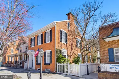 223 Broadway, Hanover, PA 17331 - Photo 1