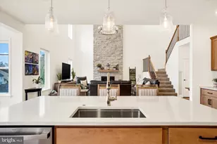 422 Springhouse Ln, York, PA 17406 - Photo 16