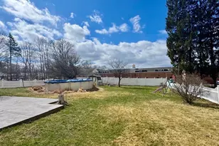 38 Covington Dr, Shrewsbury, PA 17361 - Photo 8