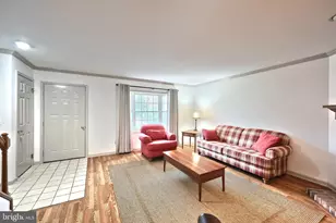 1004 Chambers Ridge, York, PA 17402 - Photo 4