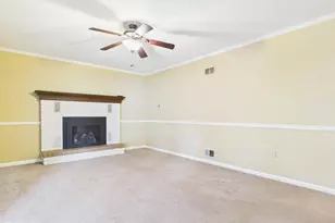 359 Kirkham Dr, York, PA 17402 - Photo 16