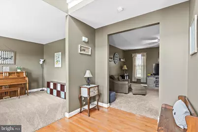 255 Sunset Drive, Hanover, PA 17331 - Photo 6