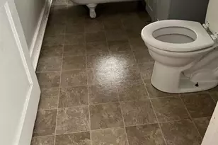 1134 W King St, York, PA 17404 - Photo 4