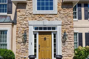 2205 May Apple Dr, York, PA 17402 - Photo 4