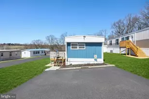 4 Mill St, York, PA 17406 - Photo 16