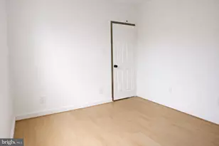 250 E College Ave, York, PA 17403 - Photo 16