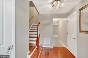 1244 Elderslie Ln, York, PA 17403 - Photo 8