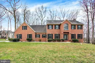 1317 Crown Point Ct, New Freedom, PA 17349 - Photo 2