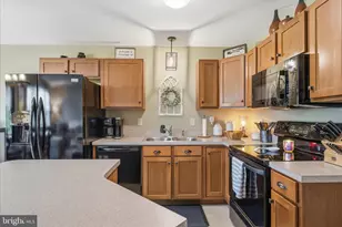 235 Cedar Run Dr, York, PA 17404 - Photo 10