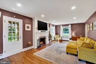 1371 Clover Ln, York, PA 17403 - Photo 4