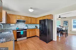 2175 Aslan Dr, York, PA 17404 - Photo 6