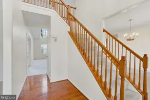 650 Clydesdale Dr, York, PA 17402 - Photo 4