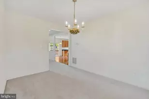 650 Clydesdale Dr, York, PA 17402 - Photo 6