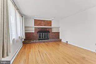 213 Sunset Dr, Fairview Township, PA 17070 - Photo 4