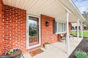 1240 Garrison Dr, York, PA 17404 - Photo 6