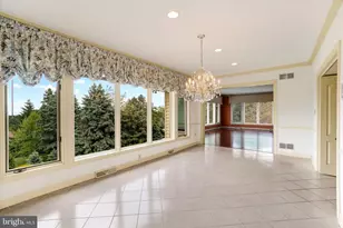925 Summit Cir N, York, PA 17403 - Photo 12