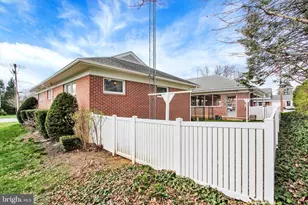 241 Charles St, Hanover, PA 17331 - Photo 34