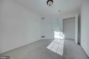 8 Shady Tree Ct, York, PA 17402 - Photo 16