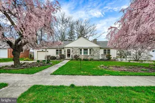 765 Country Club Rd, York, PA 17403 - Photo 1