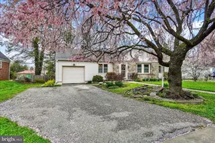 765 Country Club Rd, York, PA 17403 - Photo 28