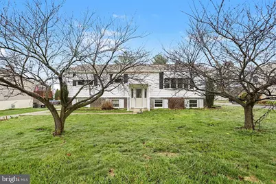 113 Forest Hills Road, Red Lion, PA 17356 - Photo 2