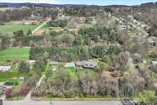 1080 Canadochly Rd, York, PA 17406 - Photo 4