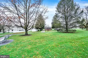 26 Oak St, York, PA 17402 - Photo 22