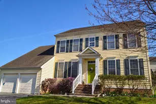 815 Edgeworth Ct, Red Lion, PA 17356 - Photo 6