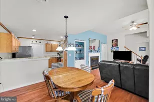 2110 Bayberry Ln, York, PA 17403 - Photo 8