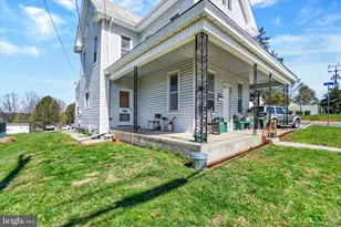 298 N Main St, Yoe, PA 17313 - Photo 2