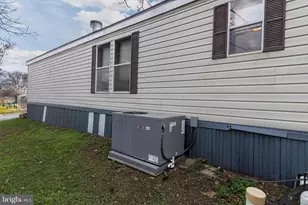 743 Shawna Ave, York, PA 17402 - Photo 6
