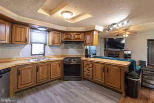 743 Shawna Ave, York, PA 17402 - Photo 12