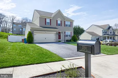 1550 Pleader Lane, York, PA 17402 - Photo 2