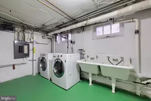 146 E Springettsbury Ave, York, PA 17403 - Photo 34