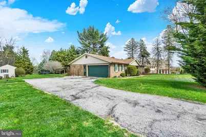 5 Marlborough Drive, York, PA 17403 - Photo 2