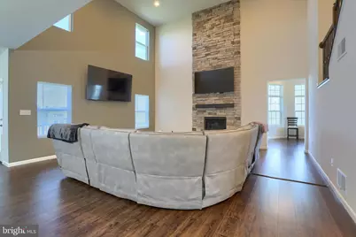 515 Darrow Road, York, PA 17404 - Photo 18