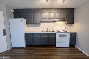 283 Park St, York, PA 17401 - Photo 2