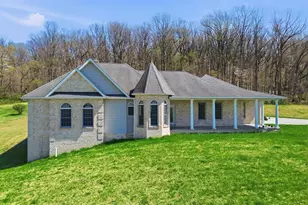 5303 Stambaugh Rd, Spring Grove, PA 17362 - Photo 2