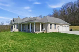 5303 Stambaugh Rd, Spring Grove, PA 17362 - Photo 4