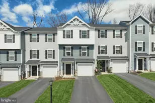 61 Ayrshire Dr, Hanover, PA 17331 - Photo 2