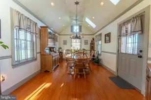 13729 Cross Roads Ave, Felton, PA 17322 - Photo 10