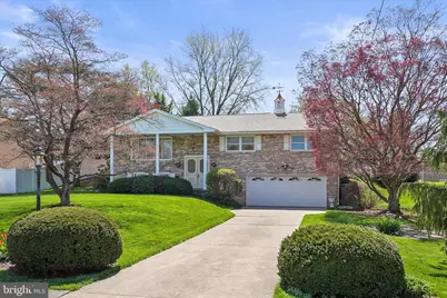 2564 Audlyn Drive, York, PA 17408 - Photo 2