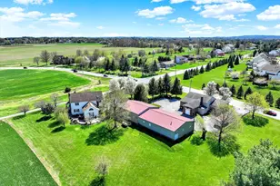 2553 Roosevelt Ave, York, PA 17408 - Photo 14